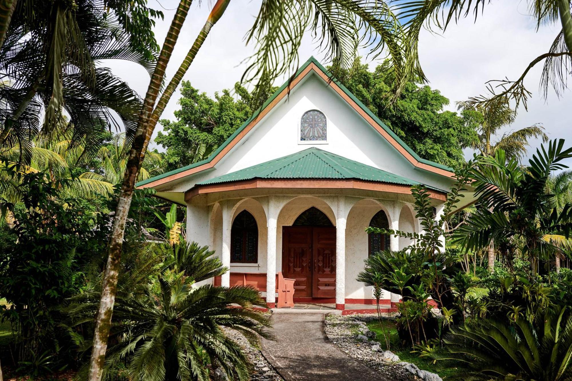 Sheraton Samoa Beach Resort Mulifanua Exterior foto
